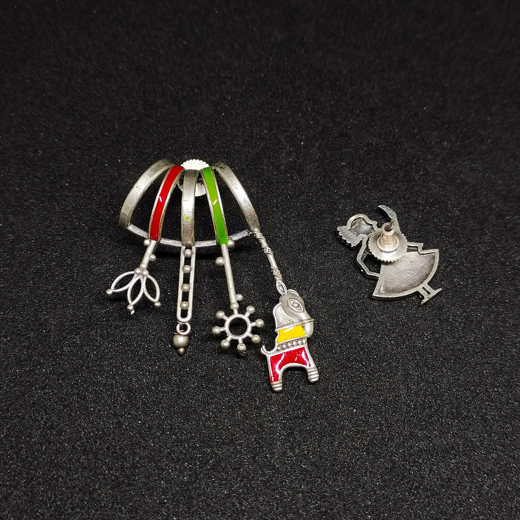 Kolu Studs