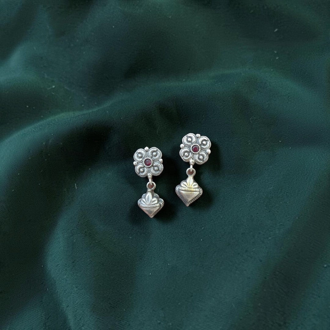 Dainty Danglers