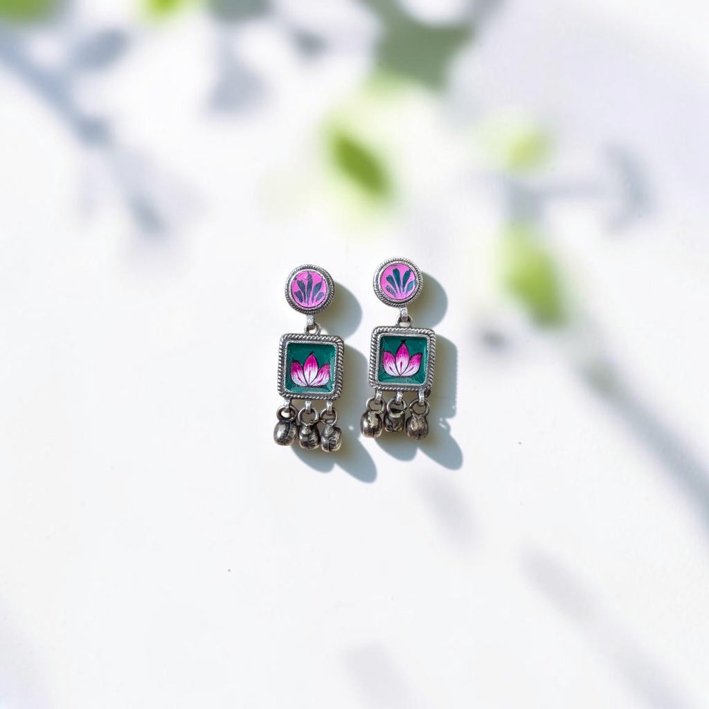 Lotus Painted Dangler