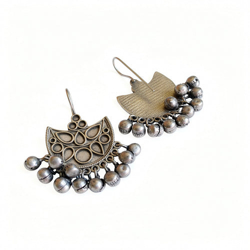 Crescent Drops
