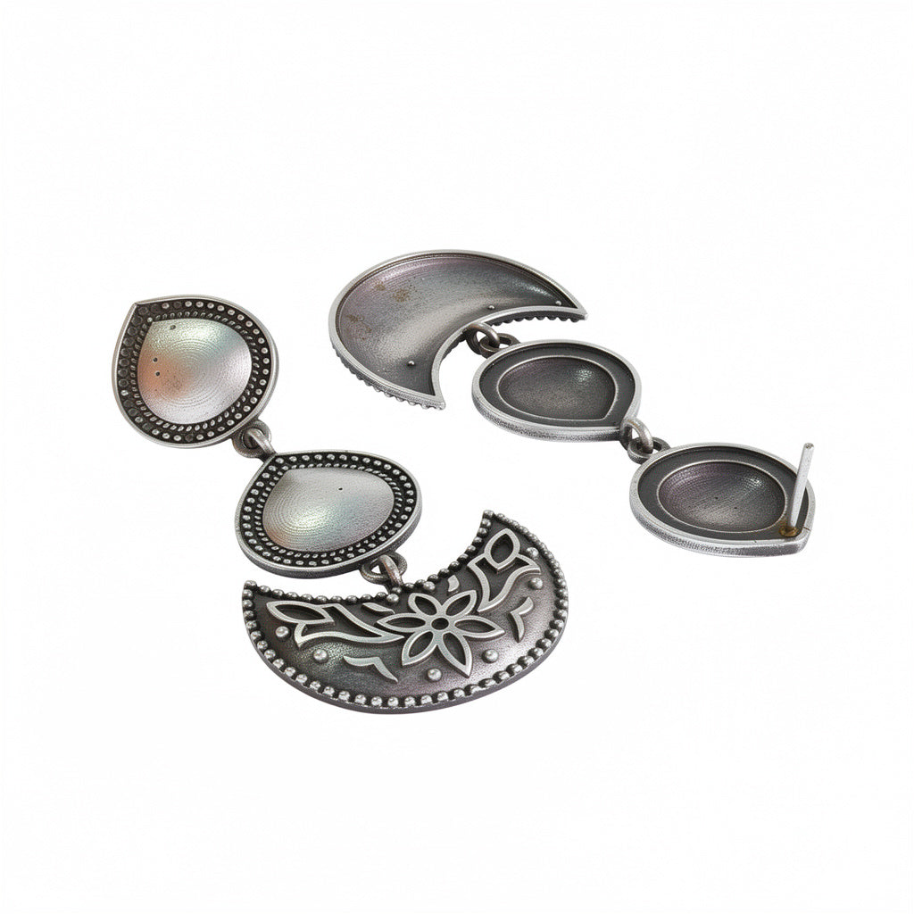 Crescent Danglers