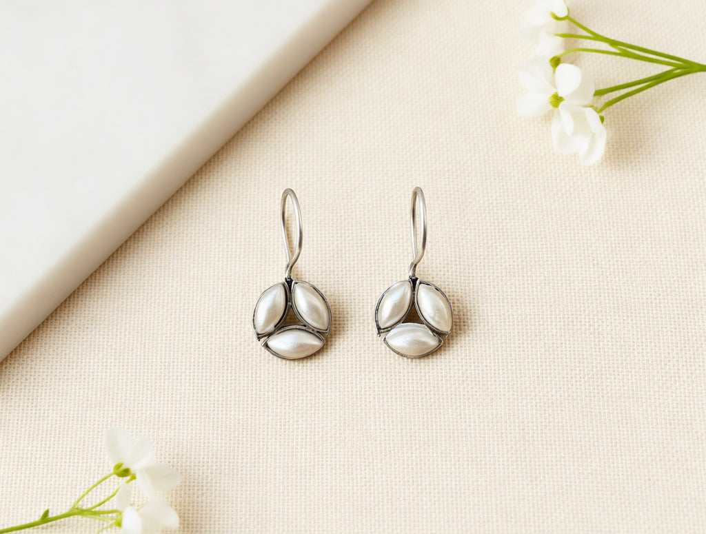 3 Petal Drops